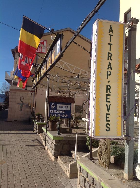 Отель Attrap'Reves Aspres-sur-Buech Экстерьер фото